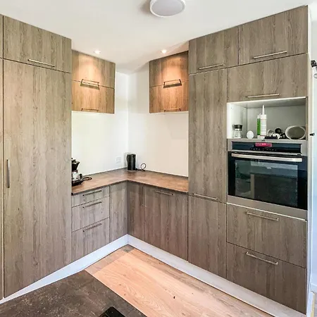 3 Bedroom Cozy In